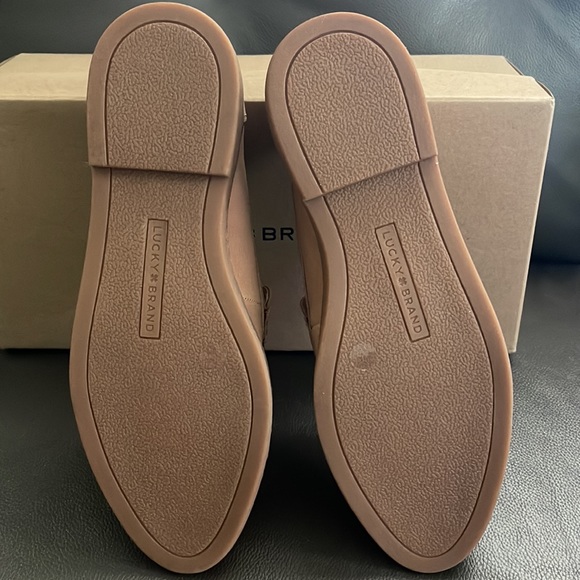 **Sold **🔥🔥brand new Lucky Loafer flats - Picture 4 of 7